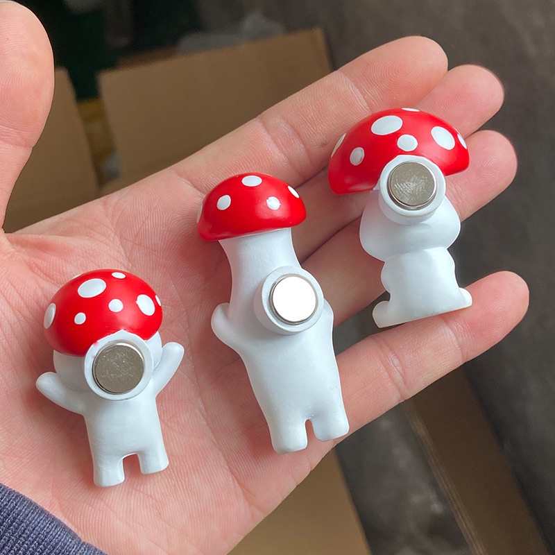 NAM CHÂM HÍT TRANG TRÍ TỦ LẠNH BÉ ĐẦU NẤM