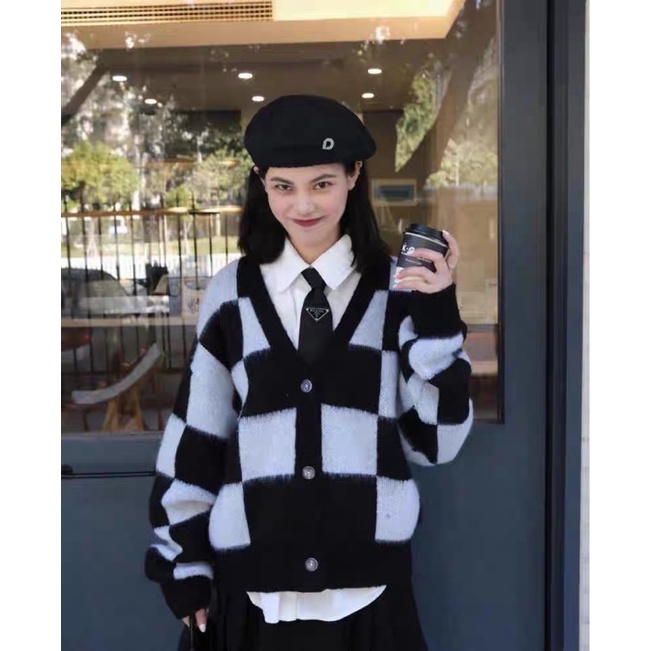Áo cardigan kẻ ô vuông giống Jisoo BLACKPINK