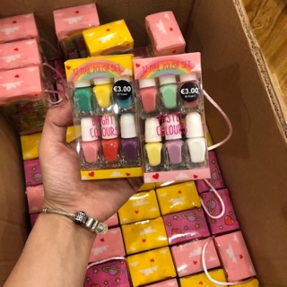 Set sơn móng tay Primark 12 màu cho bé có nhũ