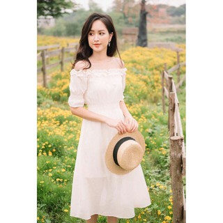 Váy trắng trễ vai thắt nơ dễ thương - ảnh thật