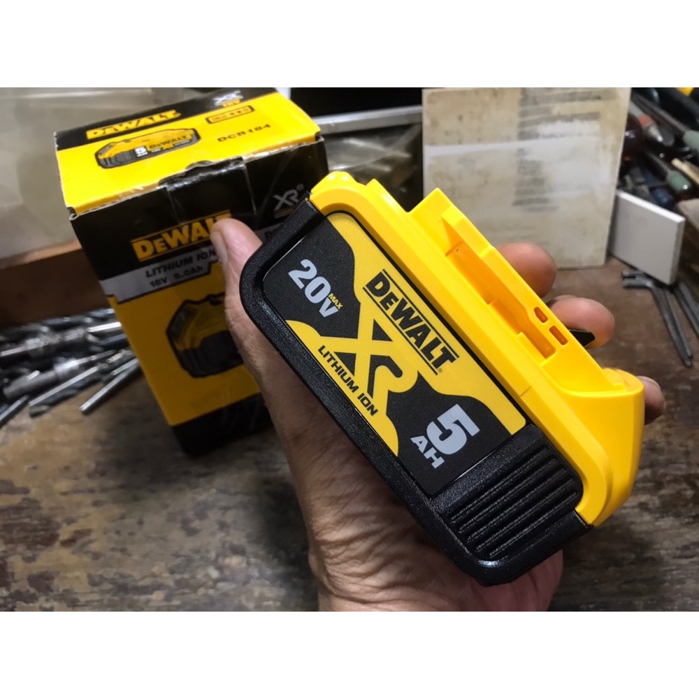 Pin Dewalt DCB184-B1 18V-5.0Ah