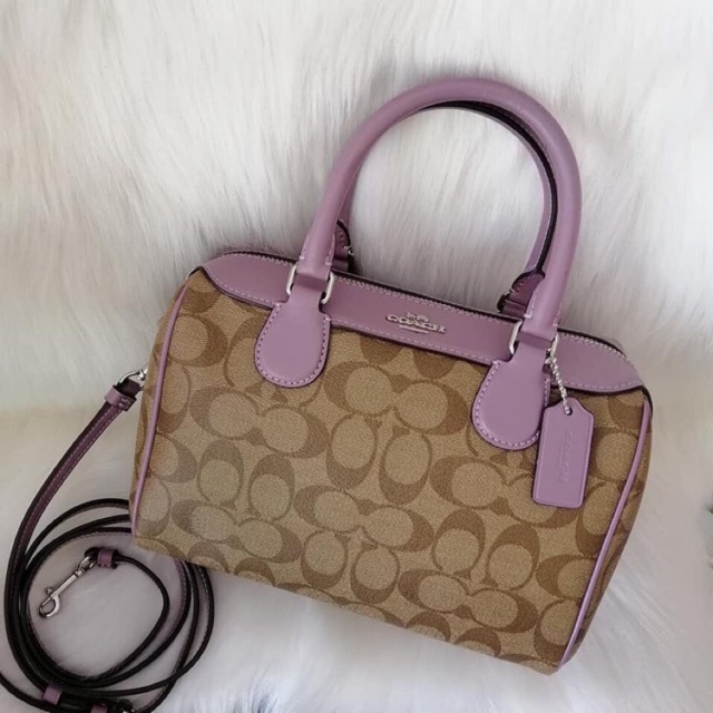 Túi Coach trống siêu xinh AUTH