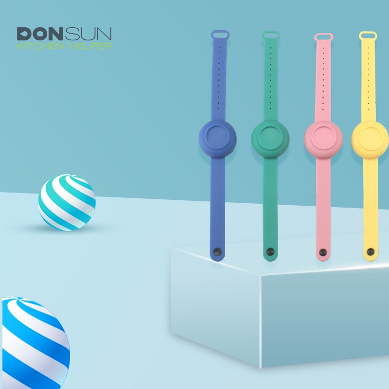 [Hàng mới về] đựng nước rửa tay Vòng đeo tay silicon khử trùng không cần rửa tay đựng nước chai nước hoa