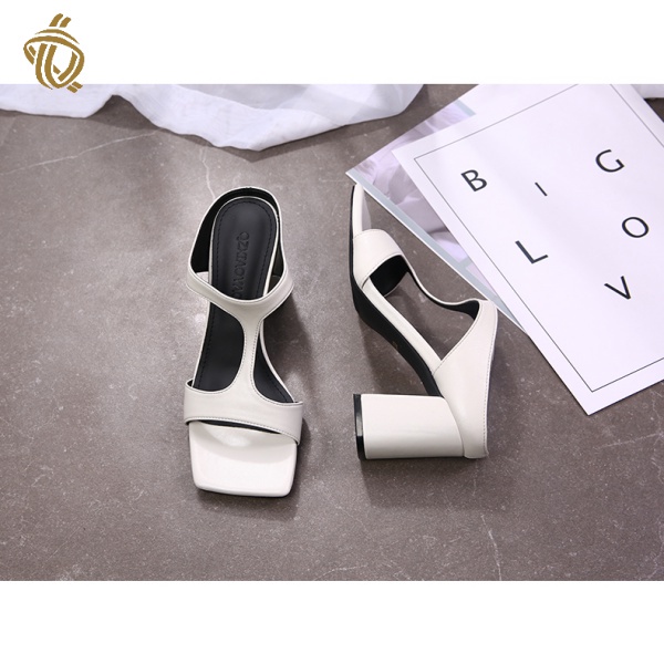 Giày gót vuông thời trang hè chất lượng cao