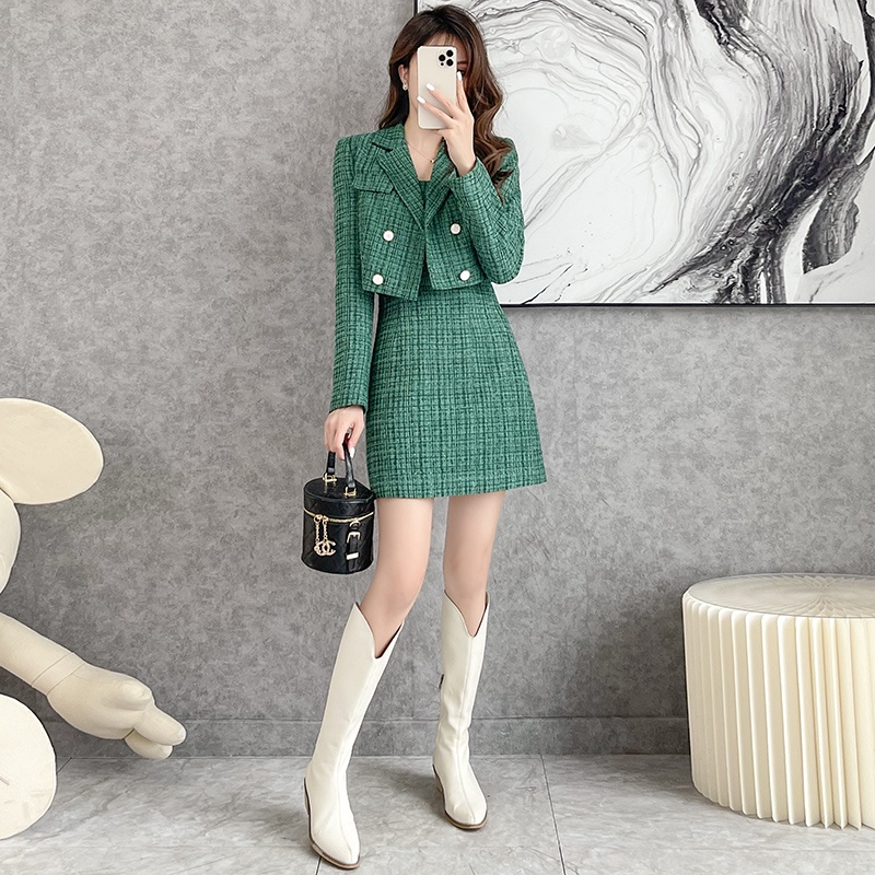 Set đầm RMO&JUL váy và áo khoác ngoài xanh lá cây nổi bật