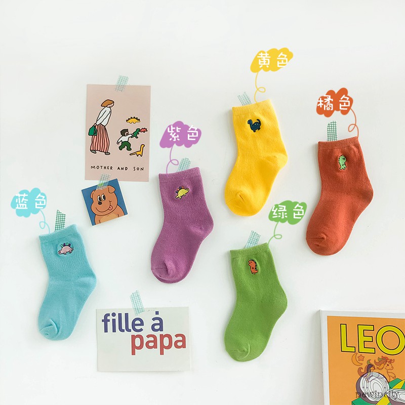 Set 5 đôi tất họa tiết hoạt hình chất liệu cotton mềm mại thoải mái cho bé