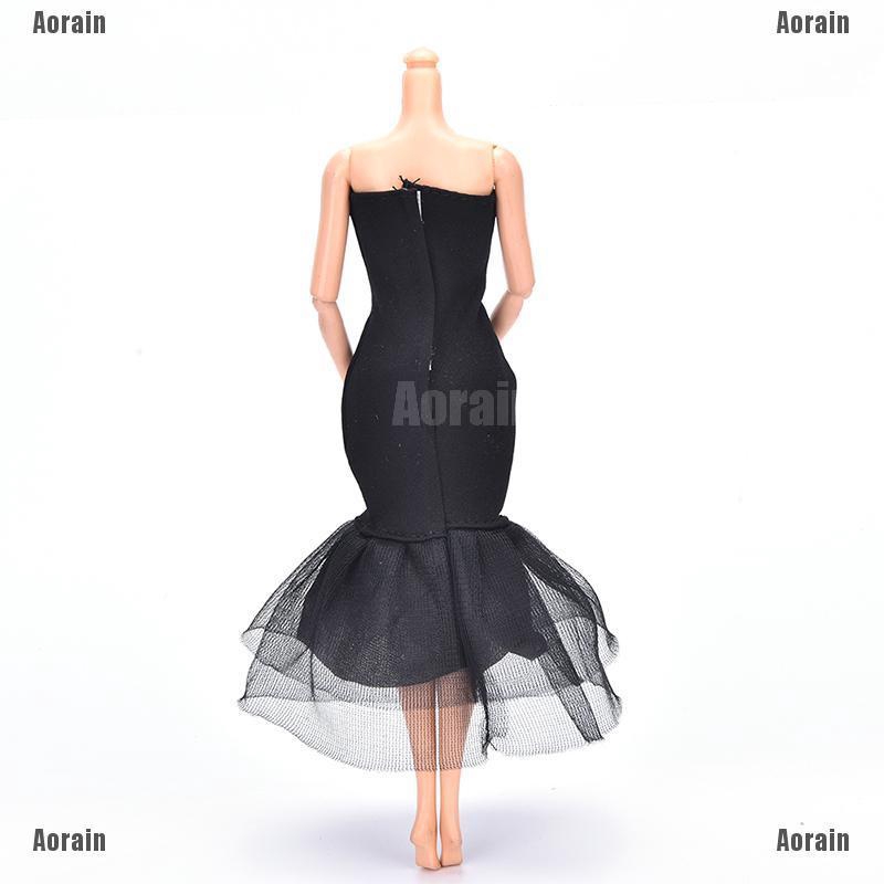 Đầm Handmade Xinh Xắn Dành Cho Búp Bê Barbie