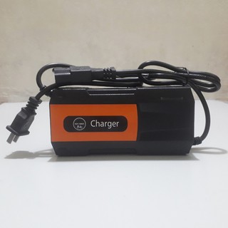 Sạc xe điện xmen