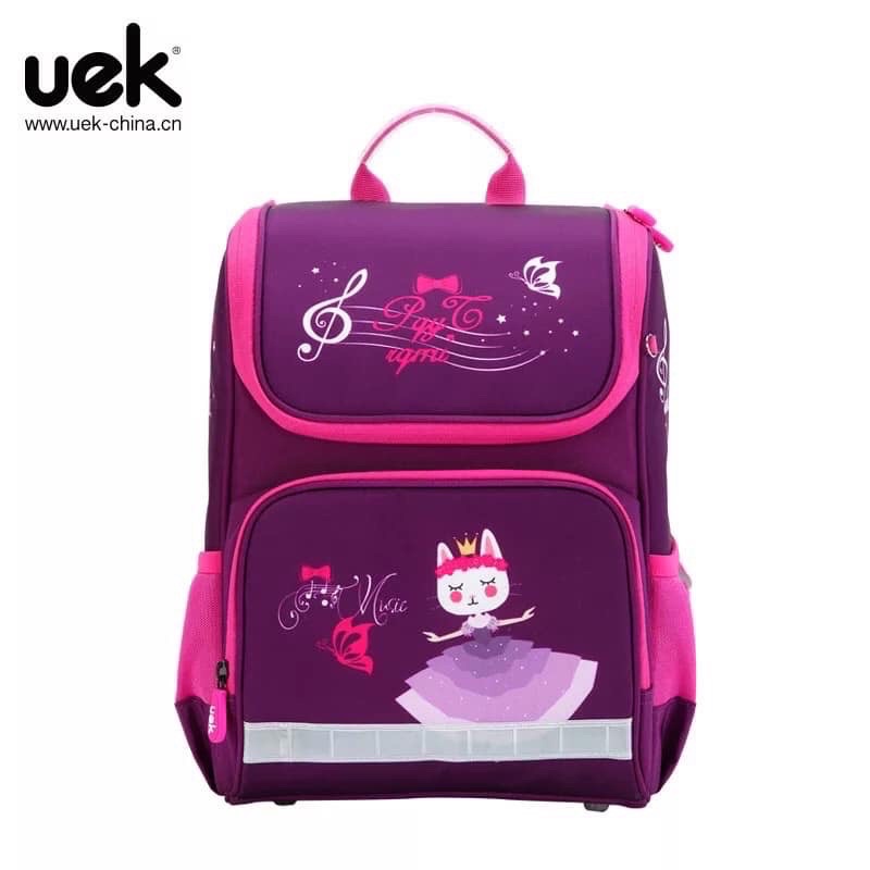 Balo uek chống gù cho bé tiểu học