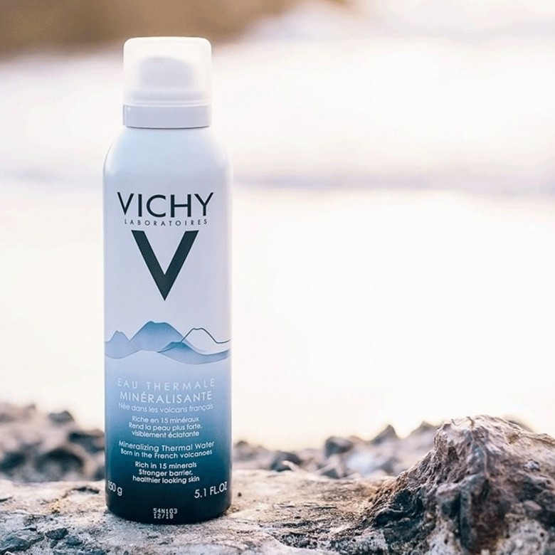 Nước Xịt Khoáng Dưỡng Da Vichy Thermale 150ml, 300ml (dưỡng da, cấp ẩm ,phù hợ với mọi loại da)