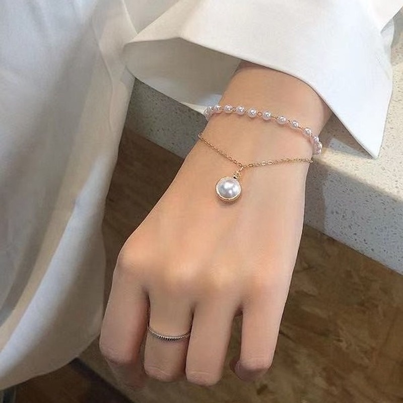 Vòng tay hai lớp đính ngọc trai nhân tạo kiểu dáng sang trọng