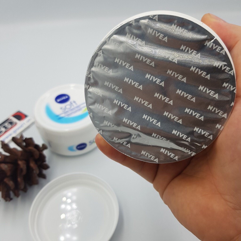 Kem Dưỡng Ẩm Nivea Soft 200ml,Kem Dưỡng NIVEA Soft chiết xuất từ dầu jojoba và vitamin E | BigBuy360 - bigbuy360.vn