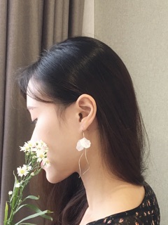 Hoa tai Lyla