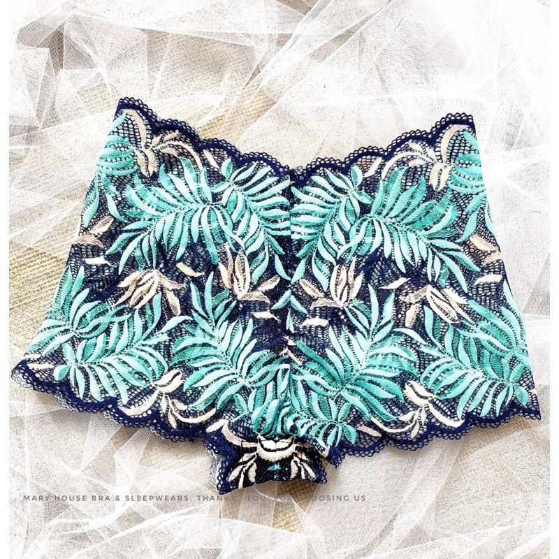 Bộ Đồ Lót Ren Mút Ngực Quần Đùi Lá Xanh | BigBuy360 - bigbuy360.vn