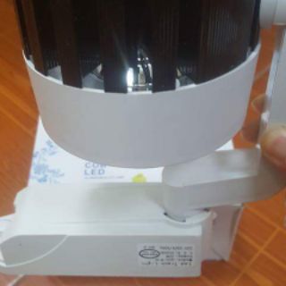 Đèn Rọi ray led 30w