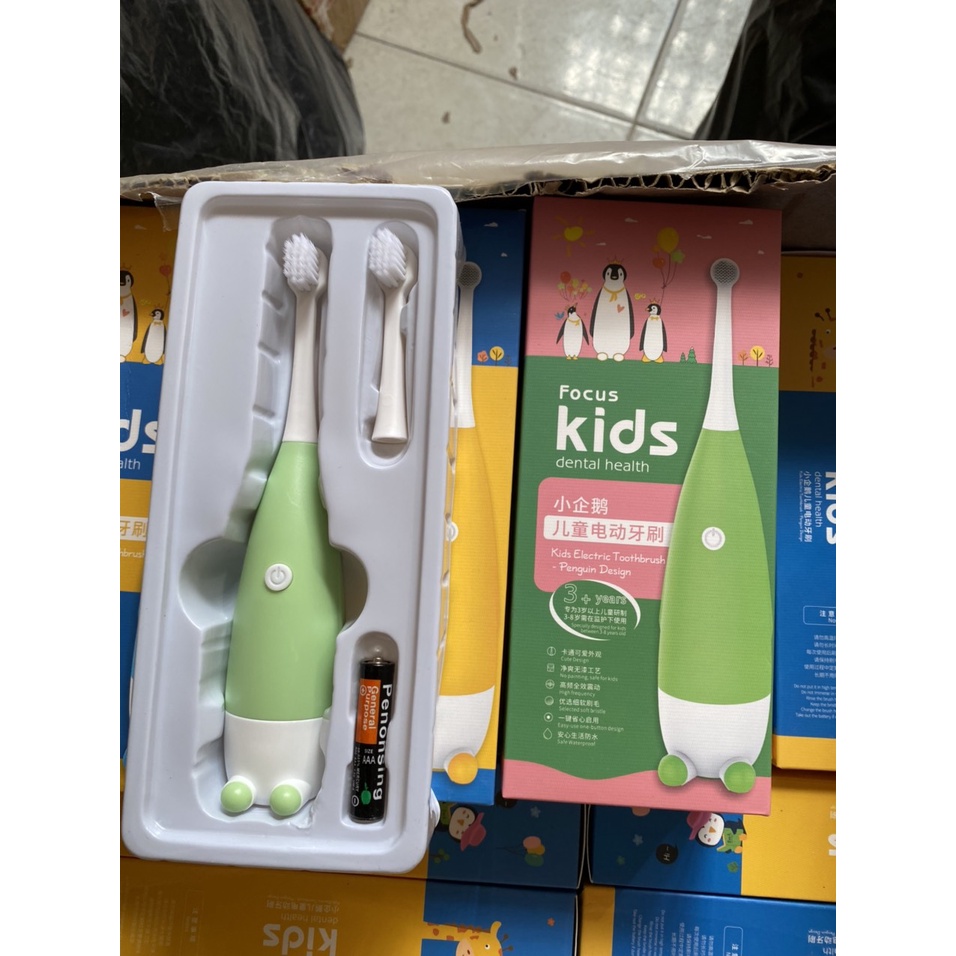 Bàn Chải Đánh Rưng Điện KIDS Cho Bé Yêu - Tặng Kèm Pin và 1 Đầu Bàn Chải