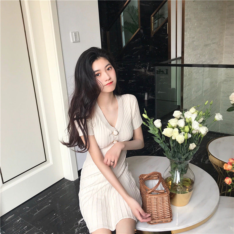 Đầm tay ngắn tay cổ chữ V phong cách Hàn Quốc hợp thời trang cho nữ | BigBuy360 - bigbuy360.vn