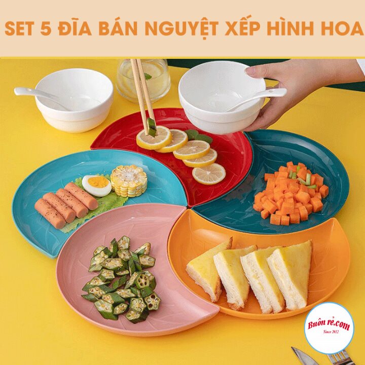 Set 5 đĩa nhựa hình bán nguyệt xếp hình hoa đựng hoa quả bánh mứt - Đĩa nhựa bán nguyệt màu Pastel nổi bật 01485