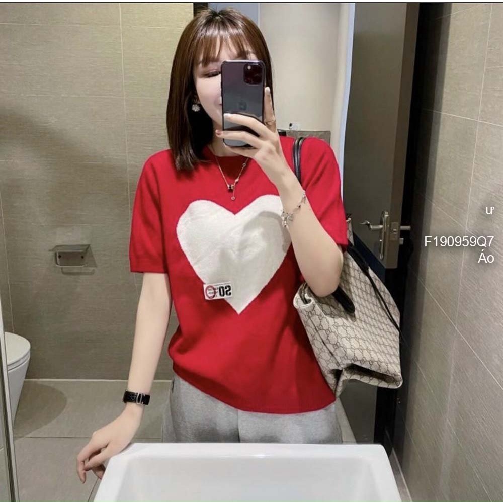 Áo len tay ngắn có hình trái tim trước ngực hàng QC!
