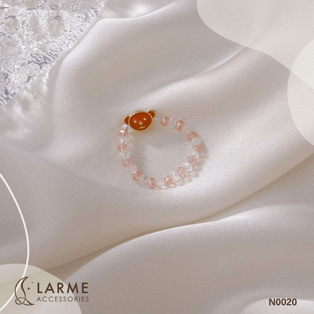 Nhẫn chuỗi hạt trong suốt nhí nhảnh hoạ tiết gấu con Larme Accessories - N0020