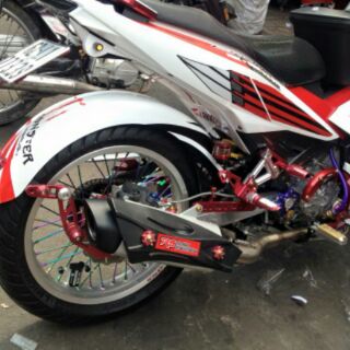 Gác chân biker, đẹp, độc.