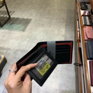 Ví Pirrer chống quẹt thẻ