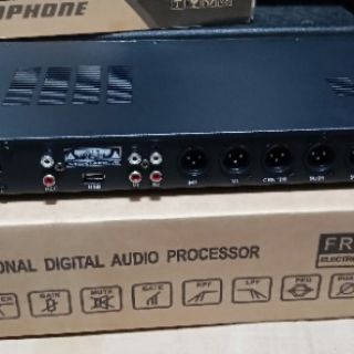 Vang số x10