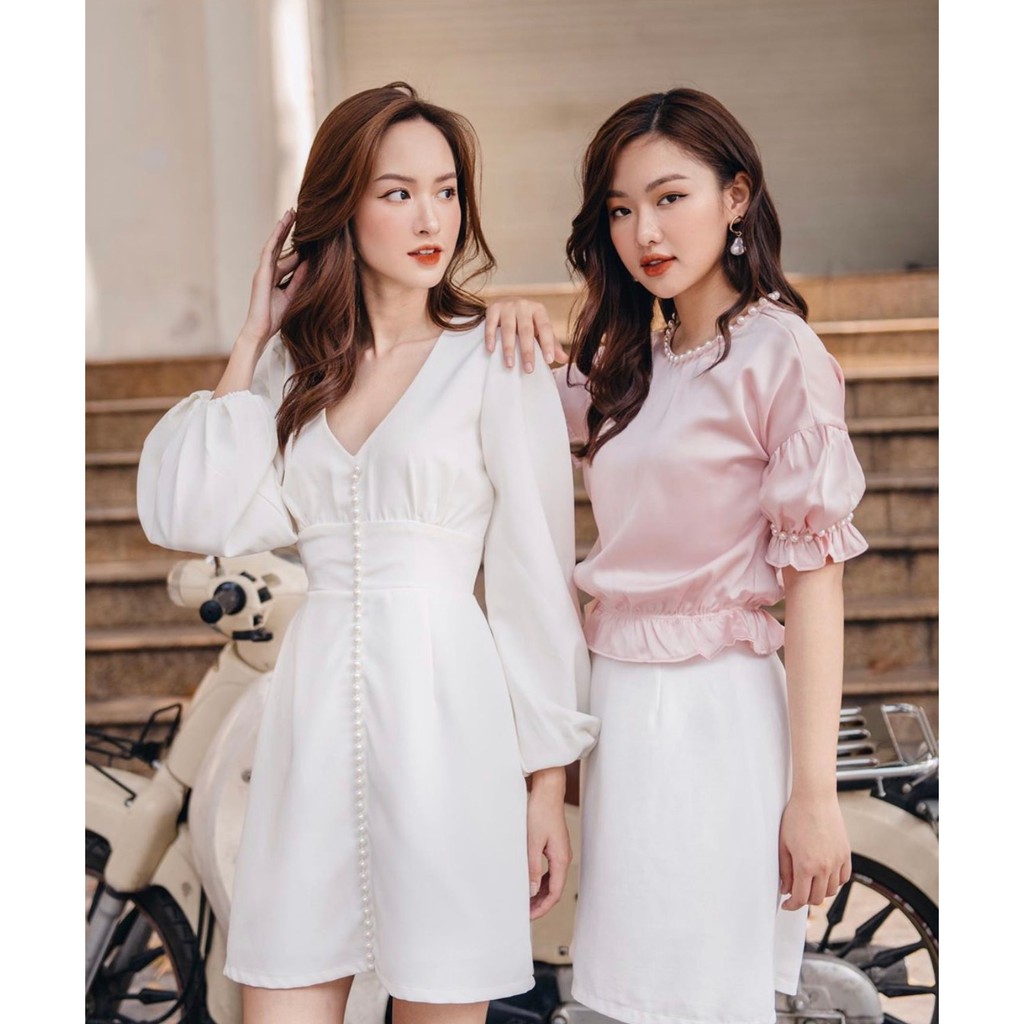 Đầm dạo phố cổ V phối cúc xinh xắn - Martha Dress