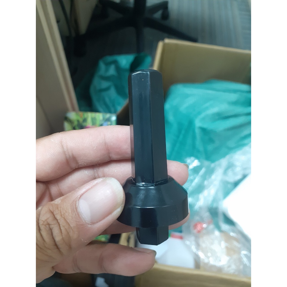 Trục quay ép Máy vắt cam Bluestone CJB-1168 công suất 85W