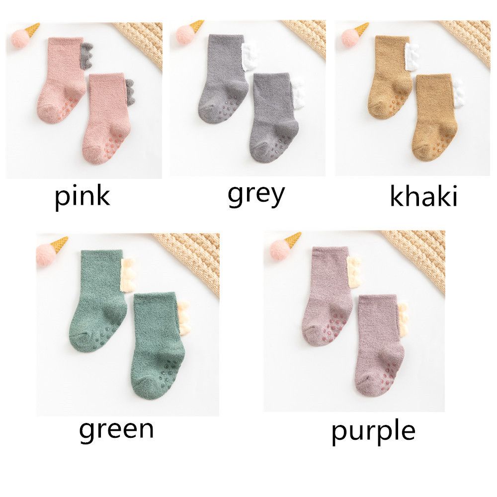 Vớ ngủ nhung san hô chống trượt in hình khủng long hoạt hình giữ ấm mùa thu đông cho bé từ 0-5 tuổi