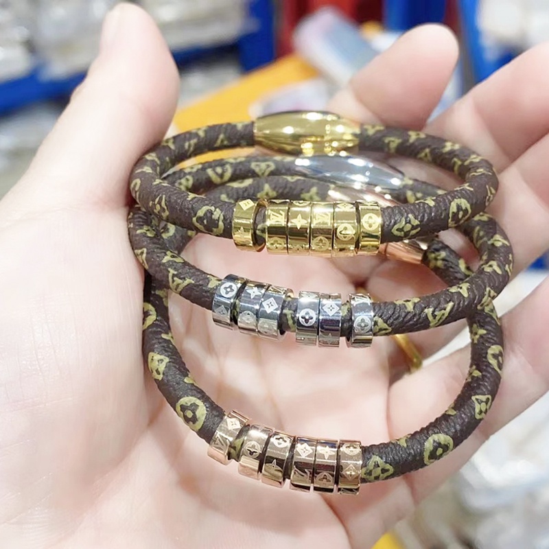 Vòng Tay Da Hoa Văn Titan Ko Đen TT 4316