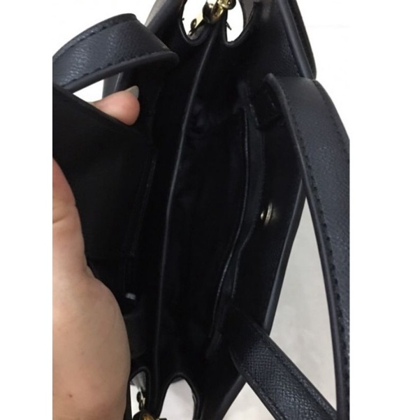 Thanh lý túi xách  p.e.d.r.o