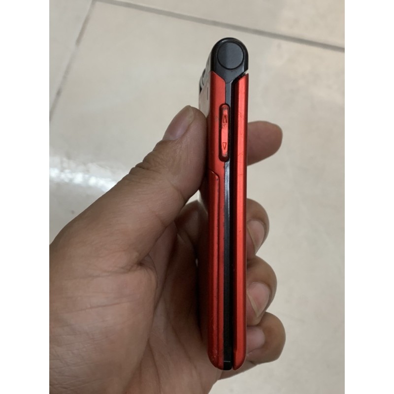 Điện thoại SoftBank 707SCII mỏng,gập đẹp st | BigBuy360 - bigbuy360.vn