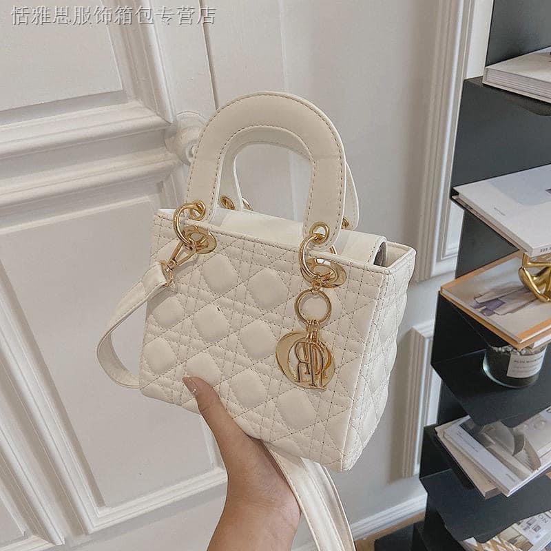 Túi Lady Dior size 20cm sang chảnh tặng kèm khăn lụa ( Vid shop quay )