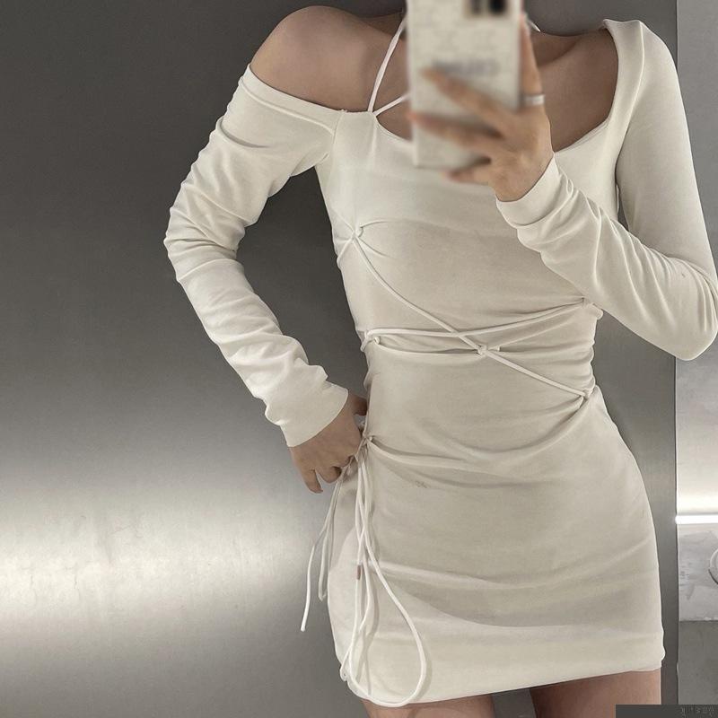 Đầm mini tay dài cổ yếm hở vai màu trơn thiết kế buộc dây phong cách Hàn Quốc gợi cảm cho nữ