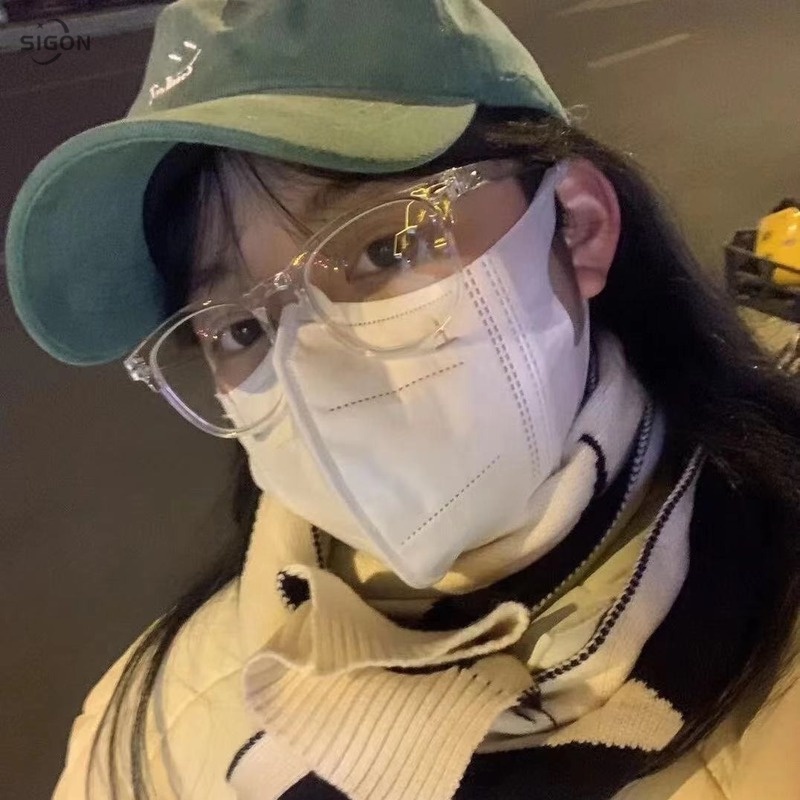 Kính Mát Trong Suốt Chống Bức Xạ Thời Trang Cho Nữ