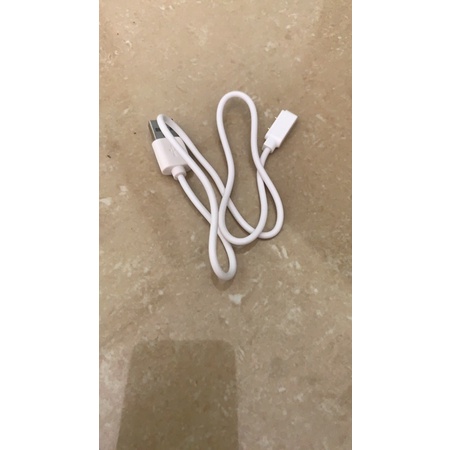 Cáp sạc đồng hồ Y95  ( nam châm từ).