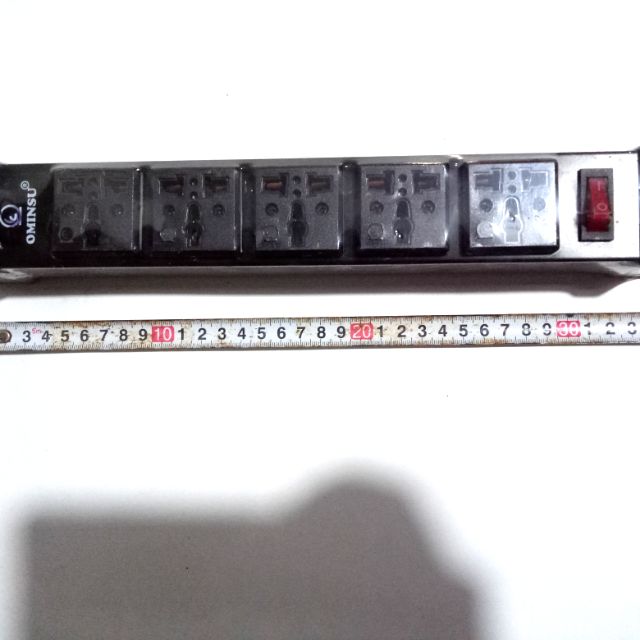 Ổ cắm 5 lỗ ominsu