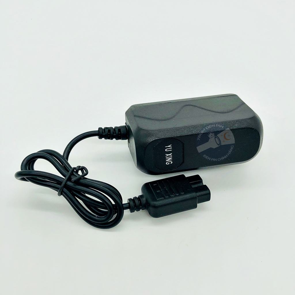 Sạc đèn pin đội đầu 2 chấu YUXING 4.2V 500mA sạc nhanh cao cấp dành cho đèn X5, 9811...