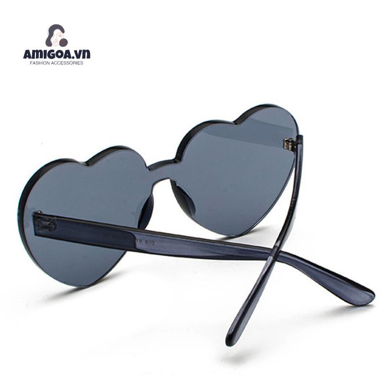 Kính Mát Gọng Trái Tim Thời Trang Cho Nữ