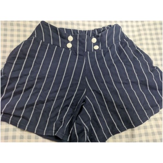 Quần Shorts vải ống loe giả váy size M