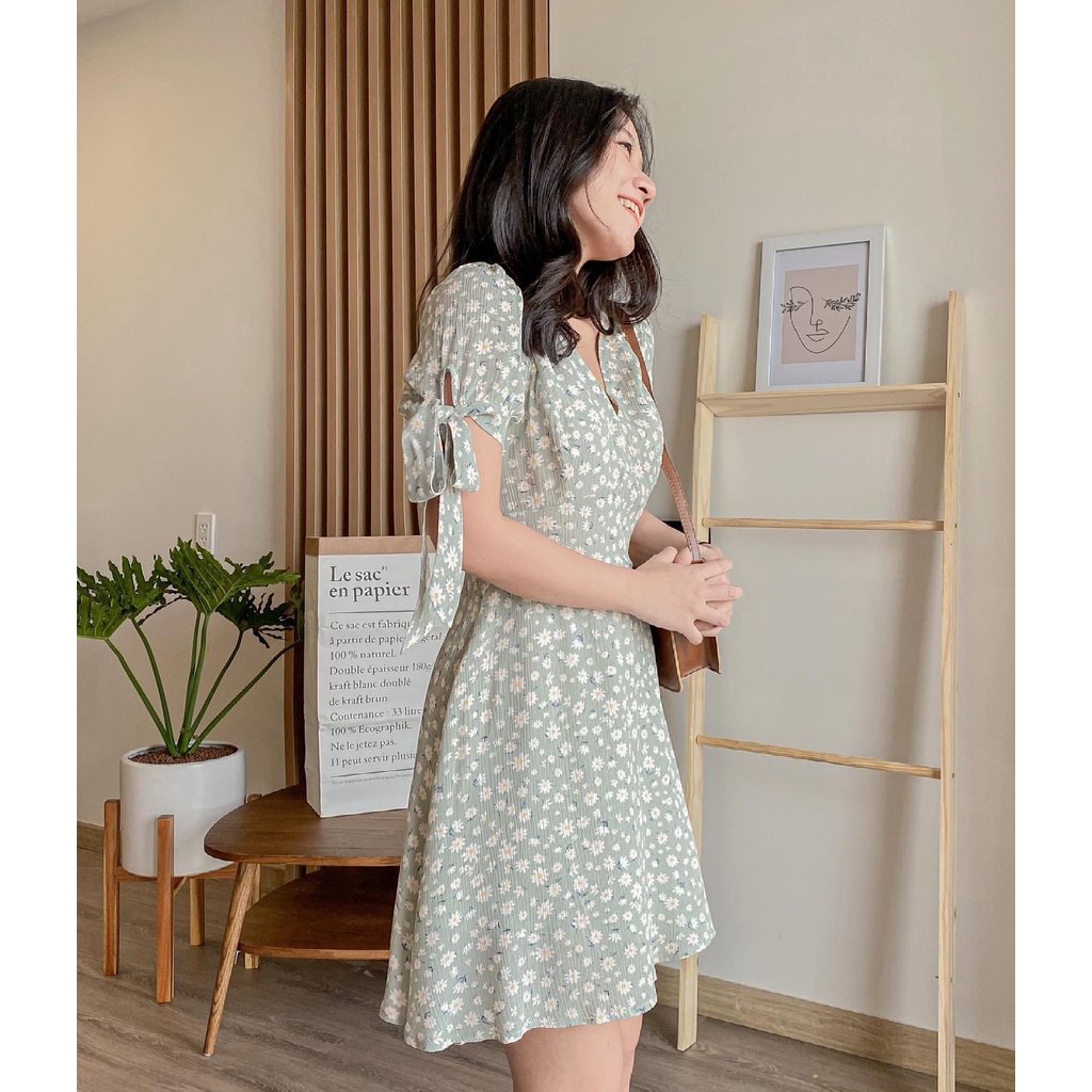 Đầm ROOMIE - Đầm cổ tim cột tay nơ | BigBuy360 - bigbuy360.vn