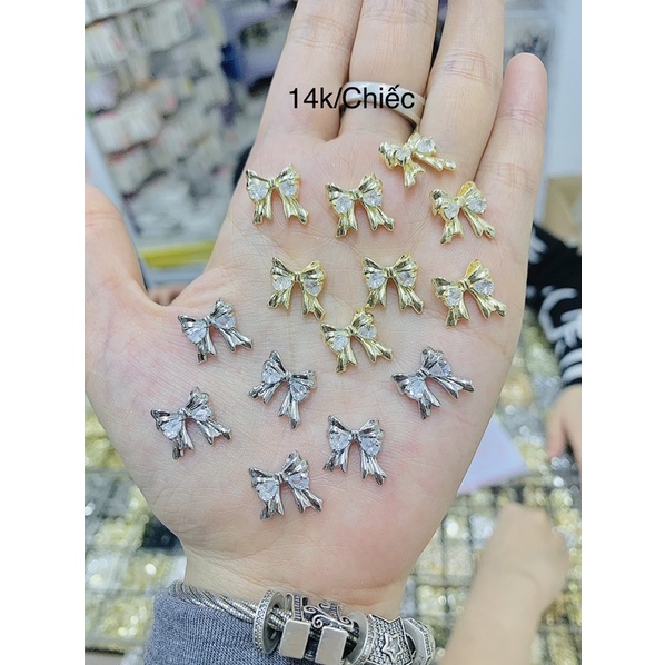 Đá hình đính móng