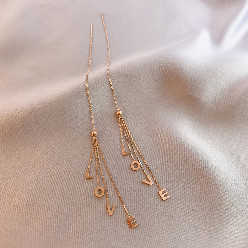 Khuyên tai mặt hình chữ Love mạ vàng 18K phong cách Hàn Quốc