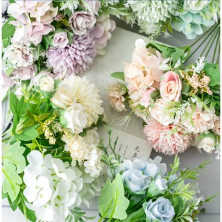Bó hoa hồng giả điểm cẩm tú cầu bằng lụa