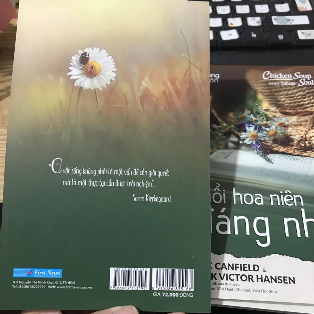 Sách - Tuổi hoa niên đáng nhớ (First New)