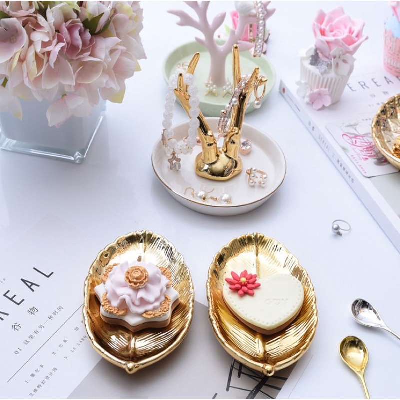 Đĩa chụp ảnh trang sức phụ kiện