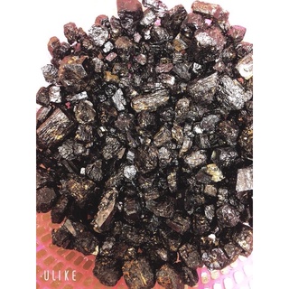 Tourmaline vụn đen nhỏ 2-3 cm 100gr