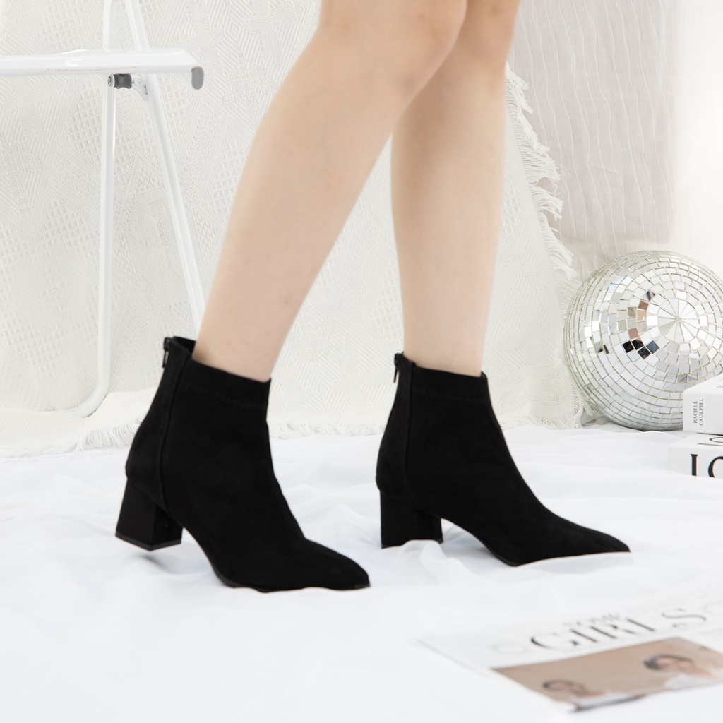 Giày MWC 9105 - Giày Boots Nữ thời trang Boots cổ thấp gót vuông 5p dáng bốt lửng màu đen basic siêu HOT