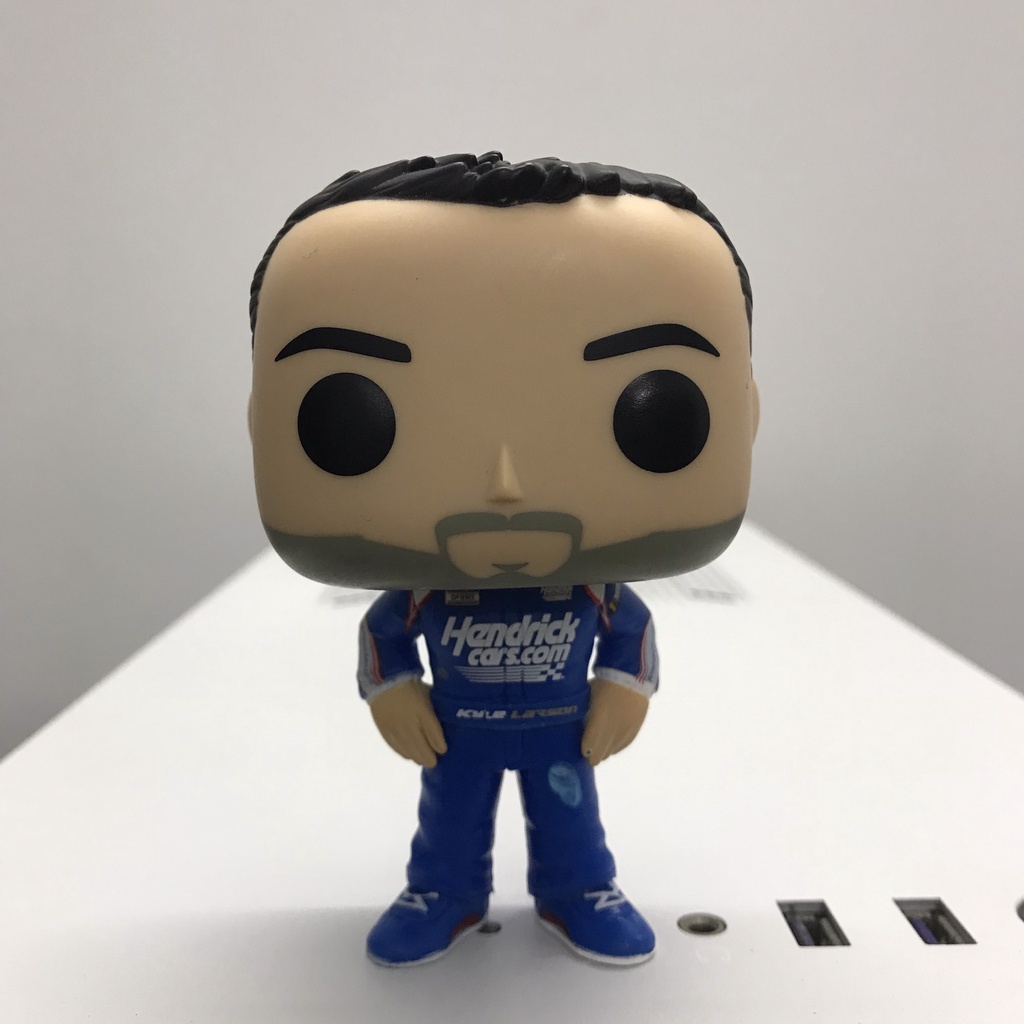 Mô hình đồ chơi Funko Pop Kyle Larson (Nascar)